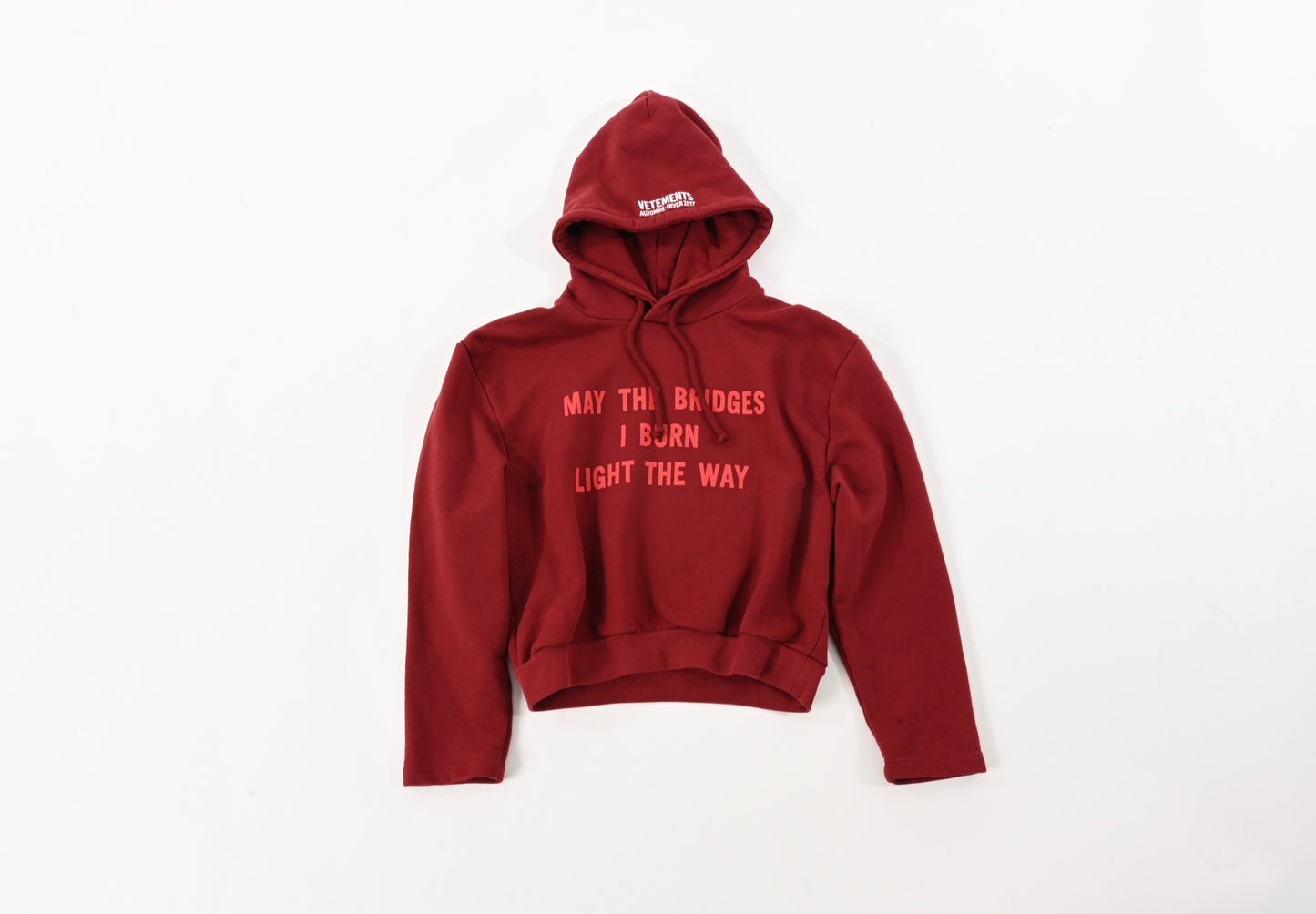 Vetements F/W 17 „May The Bridges“ Cropped Hoodie